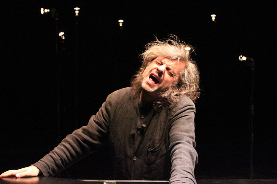 NESSI di e con Alessandro Bergonzoni