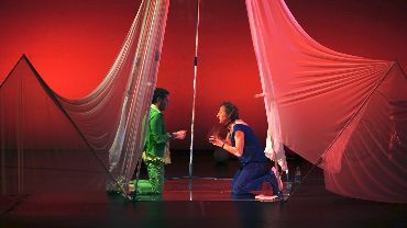 METADIETRO il nuovo e attesissimo lavoro di Flavia Mastrella e Antonio Rezza.